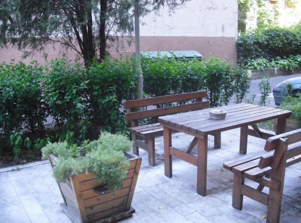 Hermina Apartmanok Westend Будапеща Екстериор снимка