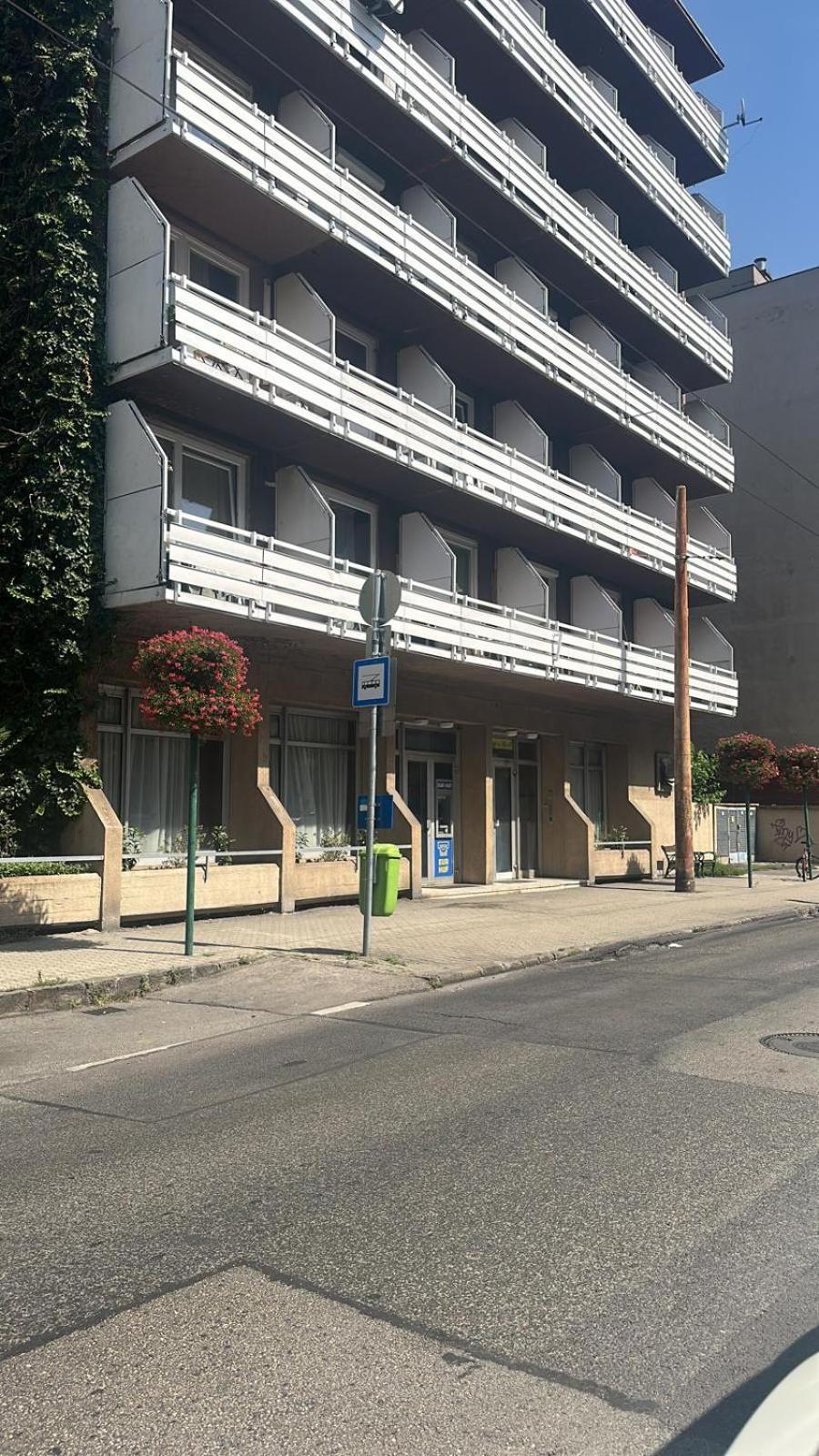 Hermina Apartmanok Westend Будапеща Екстериор снимка